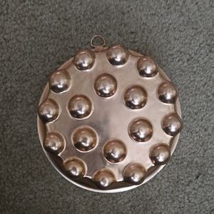 Vintage Copper Mold with Hanging Ring